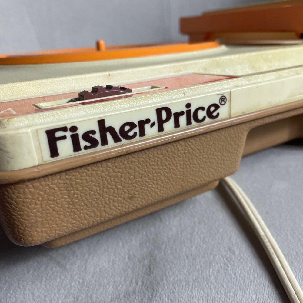 Vintage Fisher Price 1978 Portable Record Player #825 (847T) Orange Turntable - Picture 11 of 16